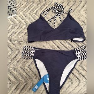 Cupshe Bikini NWT